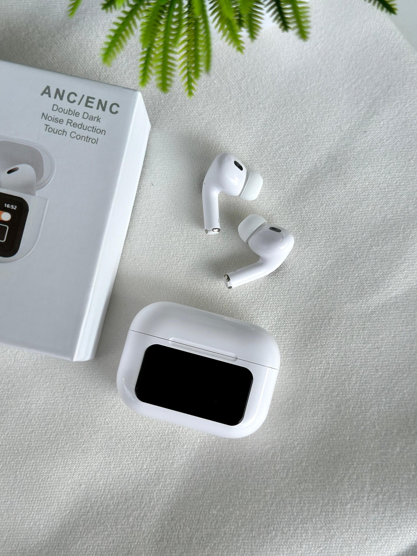 TRENDING MODEL DISP AIRPOD