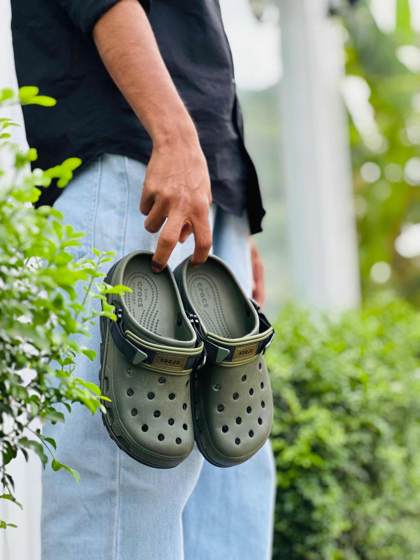 IMPORTED QUALITY STRAP TYPE CLOGS