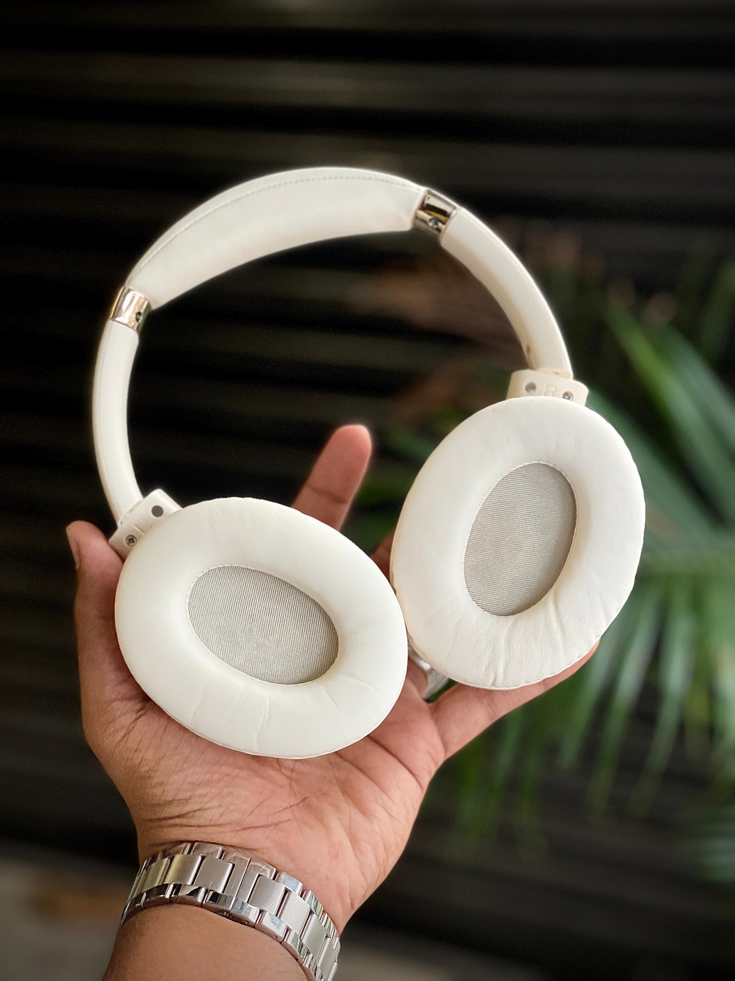 PREMIUM QUITE COMFORT HEADPHONES