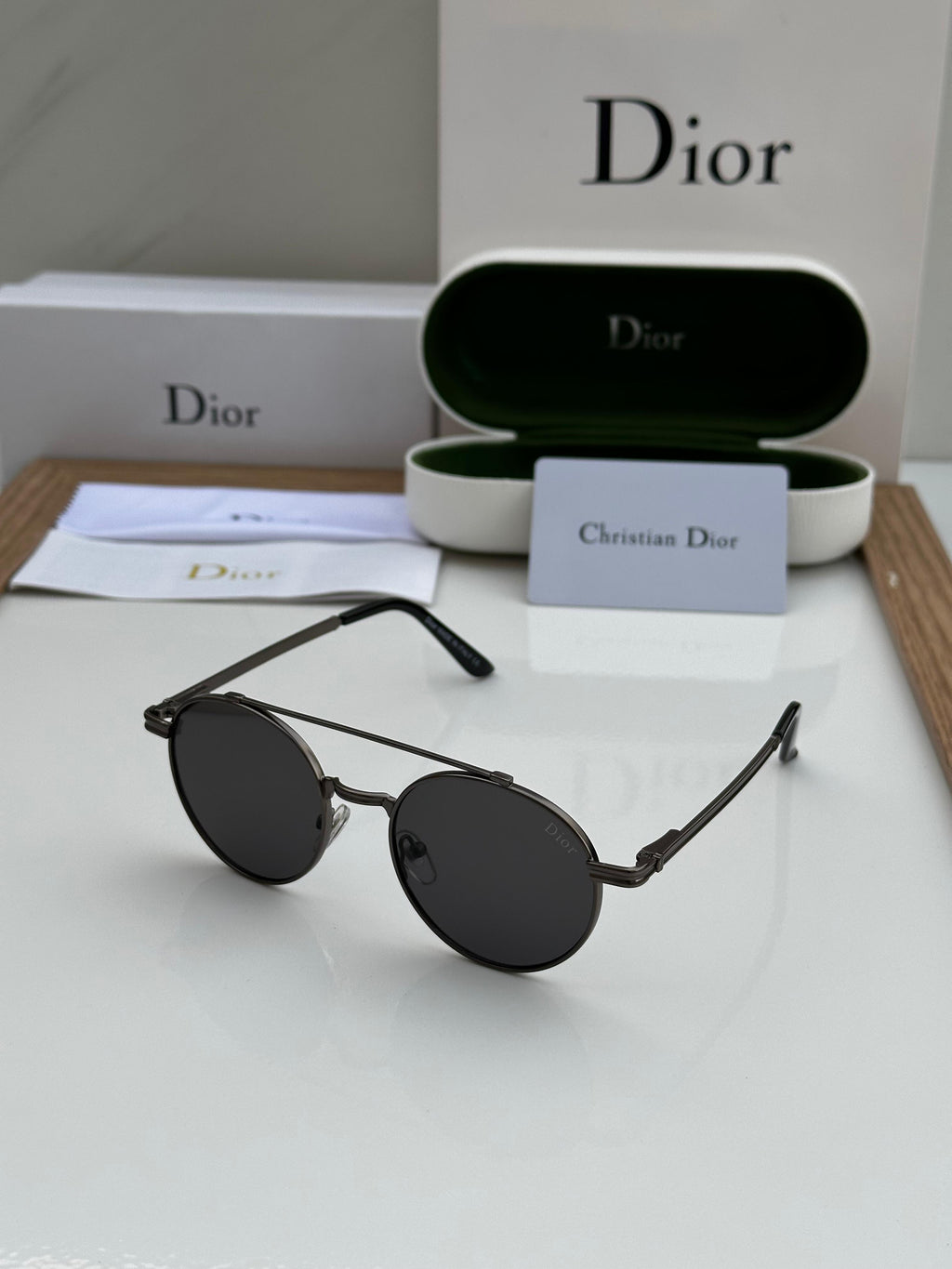 MOST TRENDING SUNGLASS