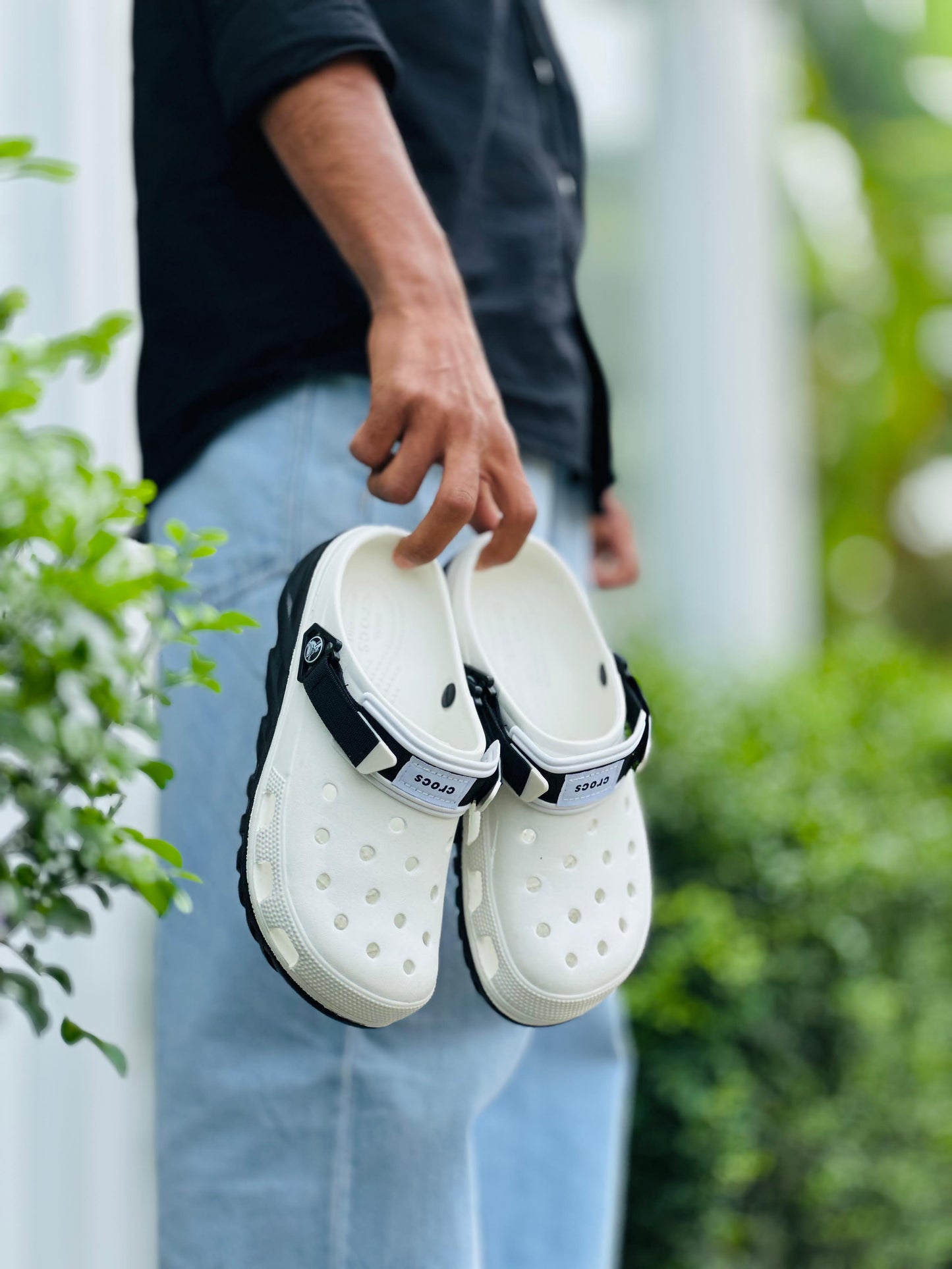 IMPORTED QUALITY STRAP TYPE CLOGS